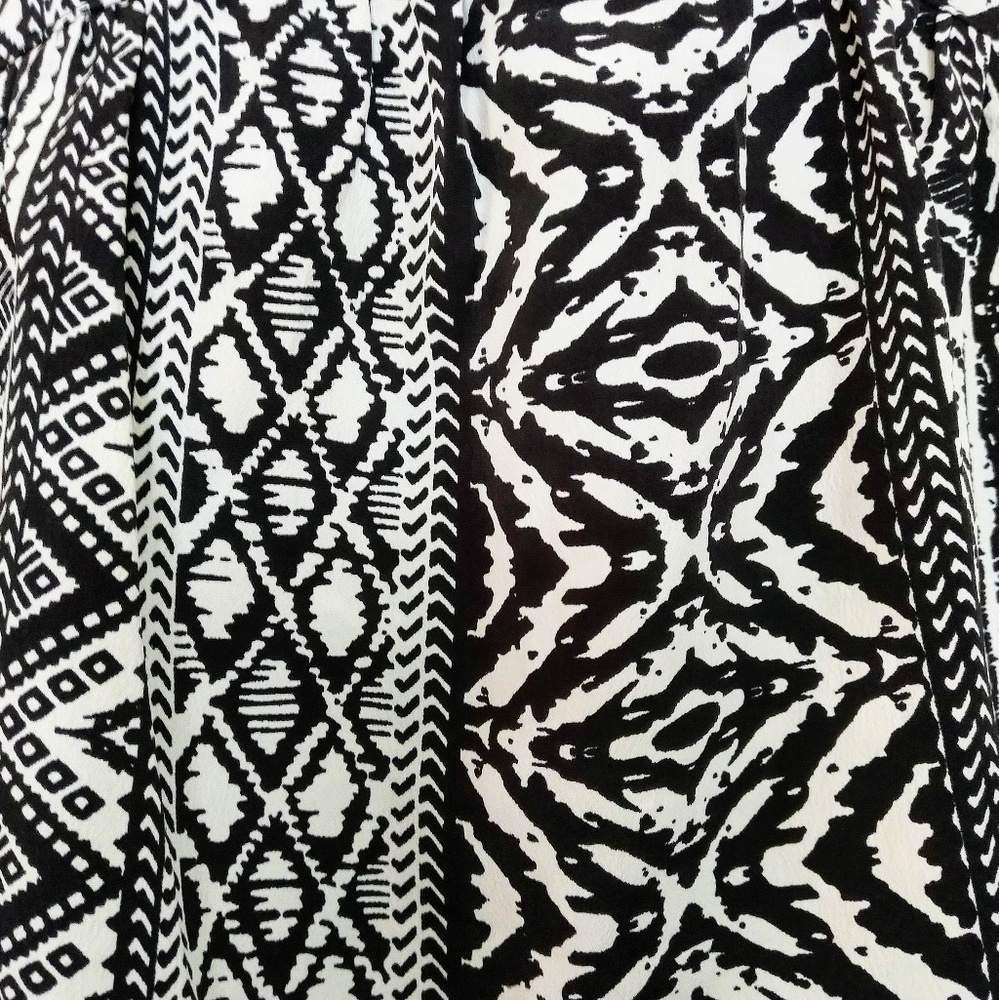 American Eagle Ruffle Racerback Tank - Picture 7 of 7